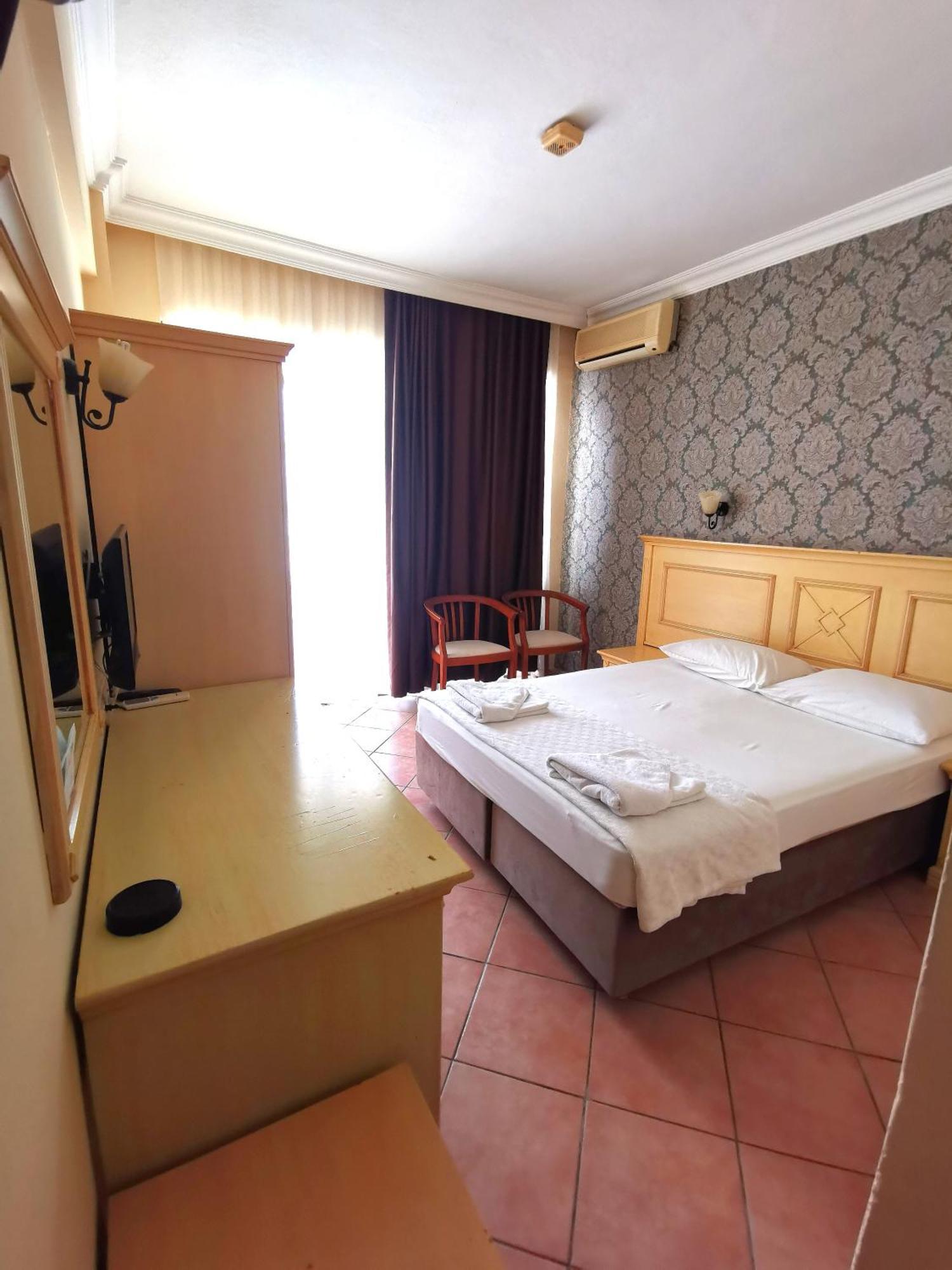 מרמריס Intermar Hotel מראה חיצוני תמונה